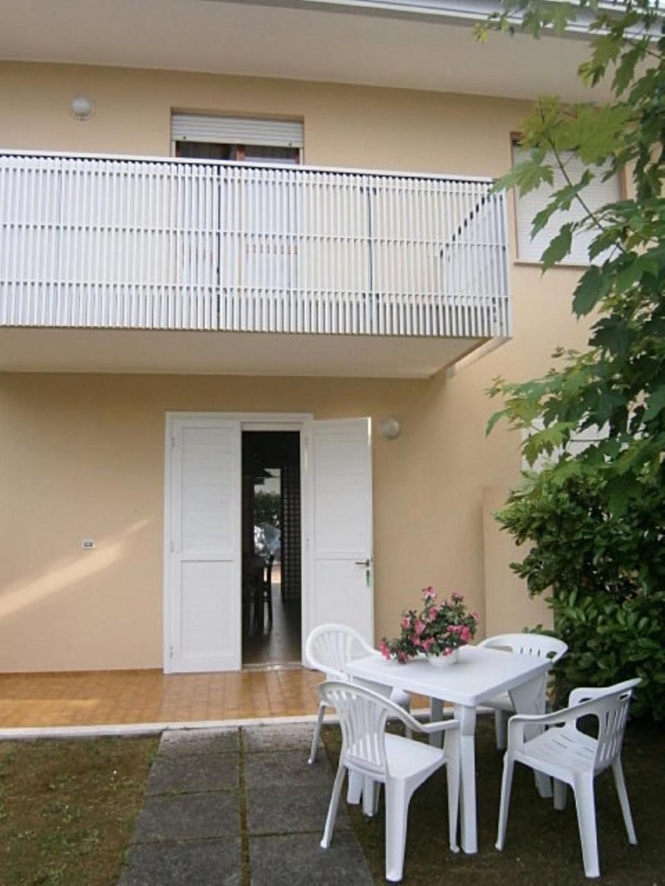 Andrea Apartment Bibione Bagian luar foto