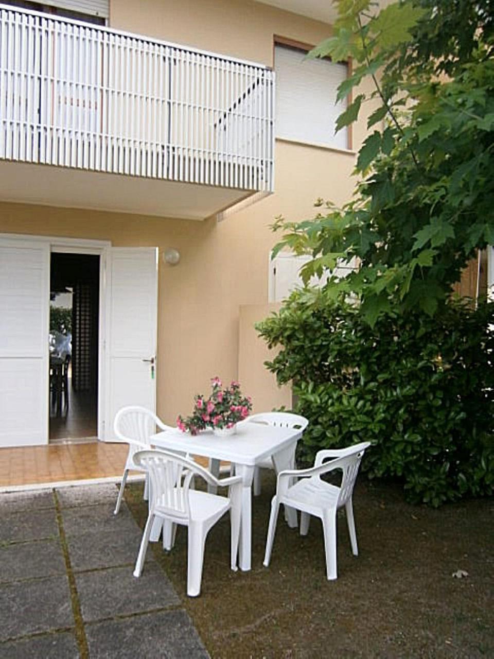 Andrea Apartment Bibione Bagian luar foto