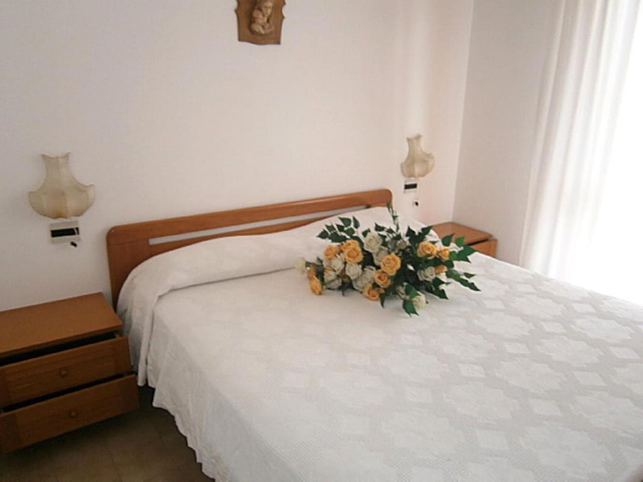 Andrea Apartment Bibione Bagian luar foto