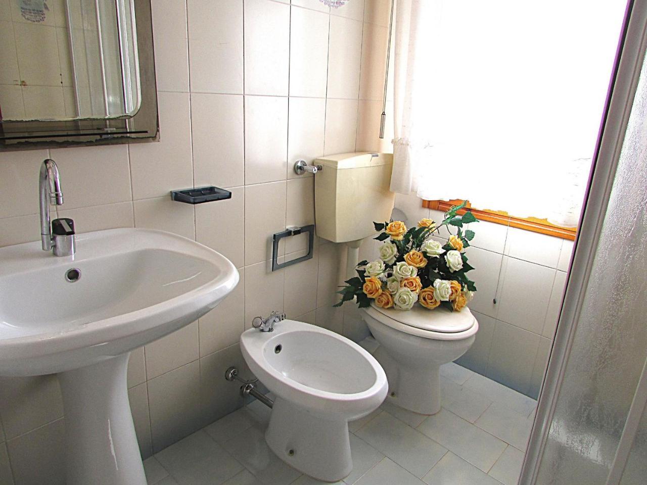 Andrea Apartment Bibione Bagian luar foto